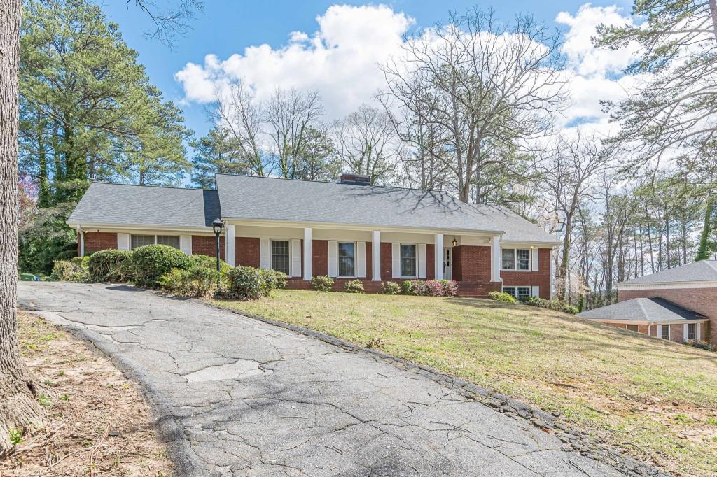 3390 Somerset Trail SW