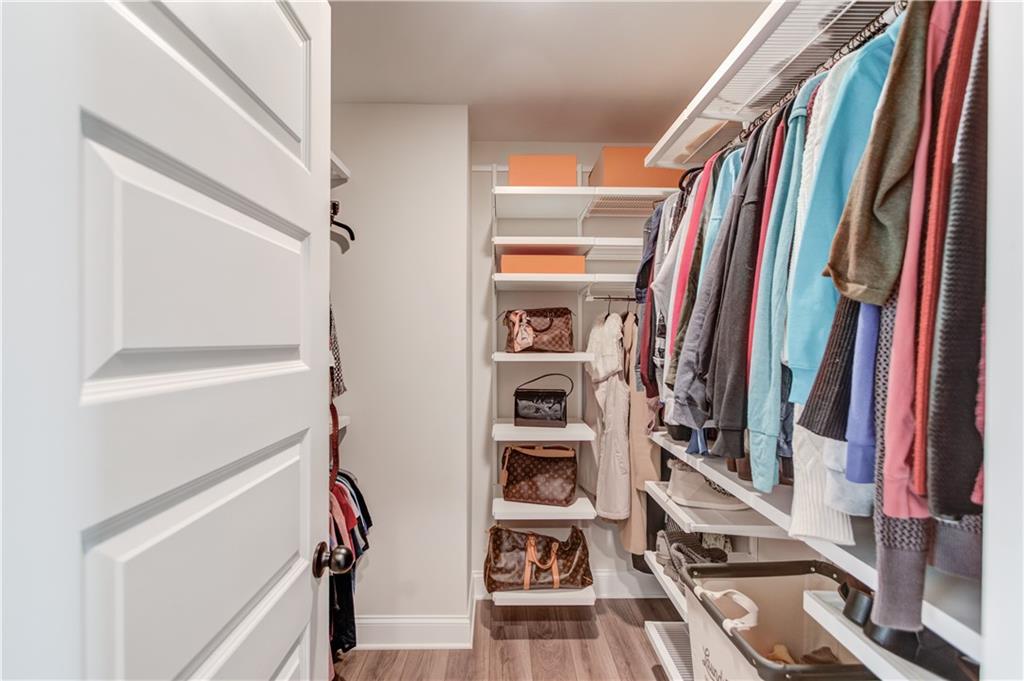 6837 Benjamin Drive, Flowery Branch, Georgia image 32