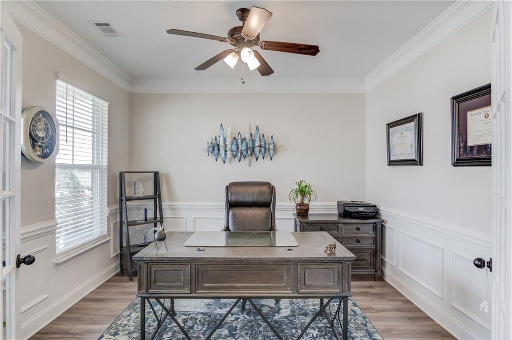 6837 Benjamin Drive, Flowery Branch, Georgia image 11