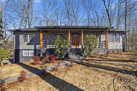 Homes For Sale - 2810 Shaw Road<br/> Marietta, GA 30066