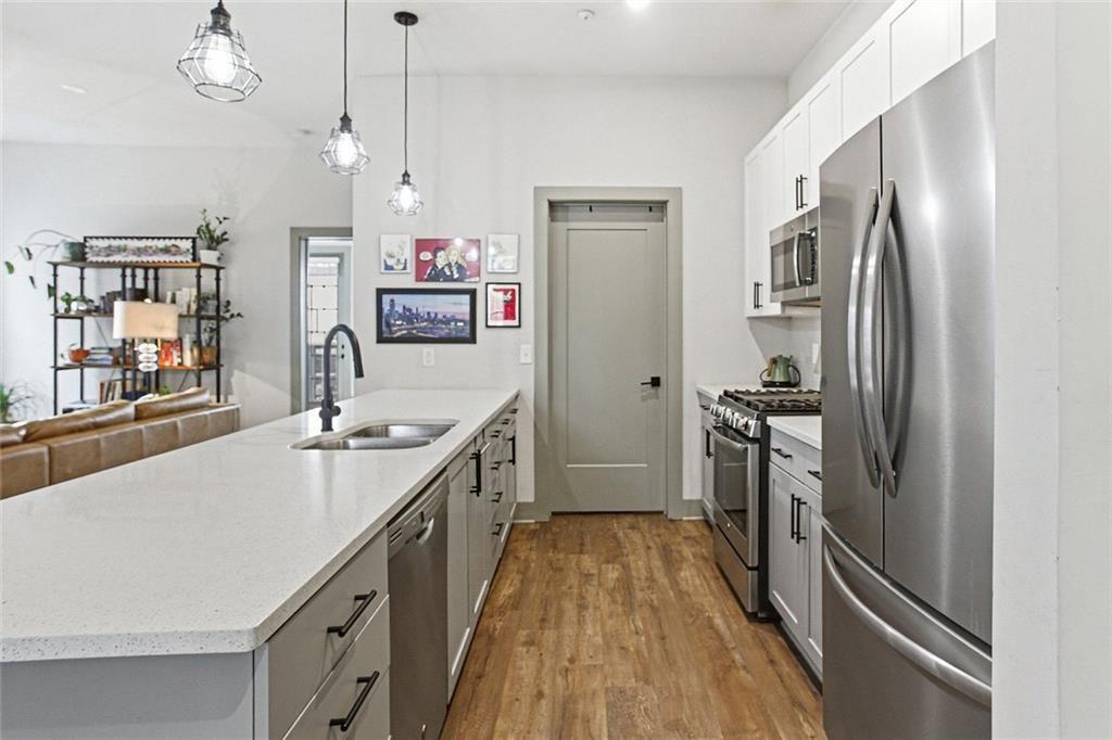 764 Memorial Drive SE 12