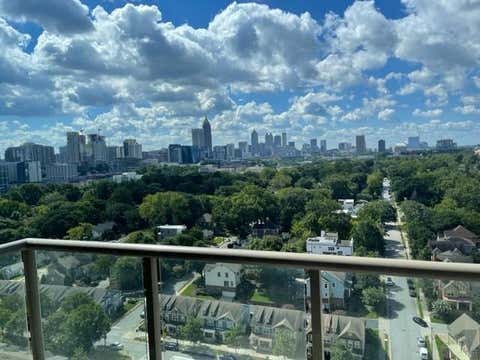Homes For Sale - 270 17th Street<br/> Atlanta, GA 30363