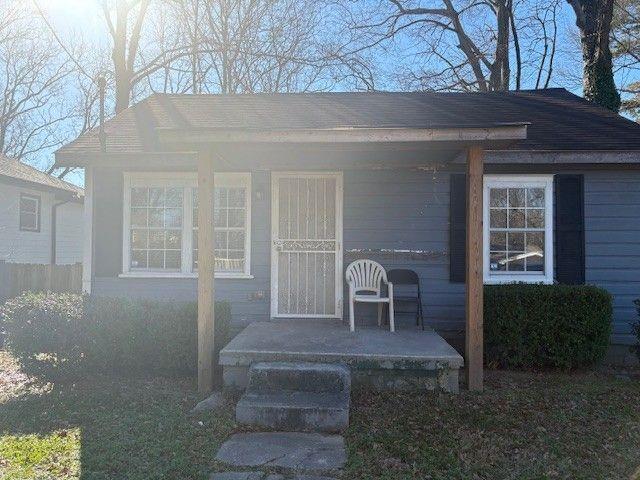 1342 North Avenue NW