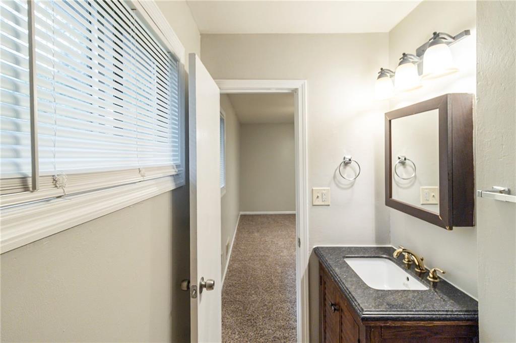 5802 Oakleaf Drive, Stone Mountain, Georgia image 22