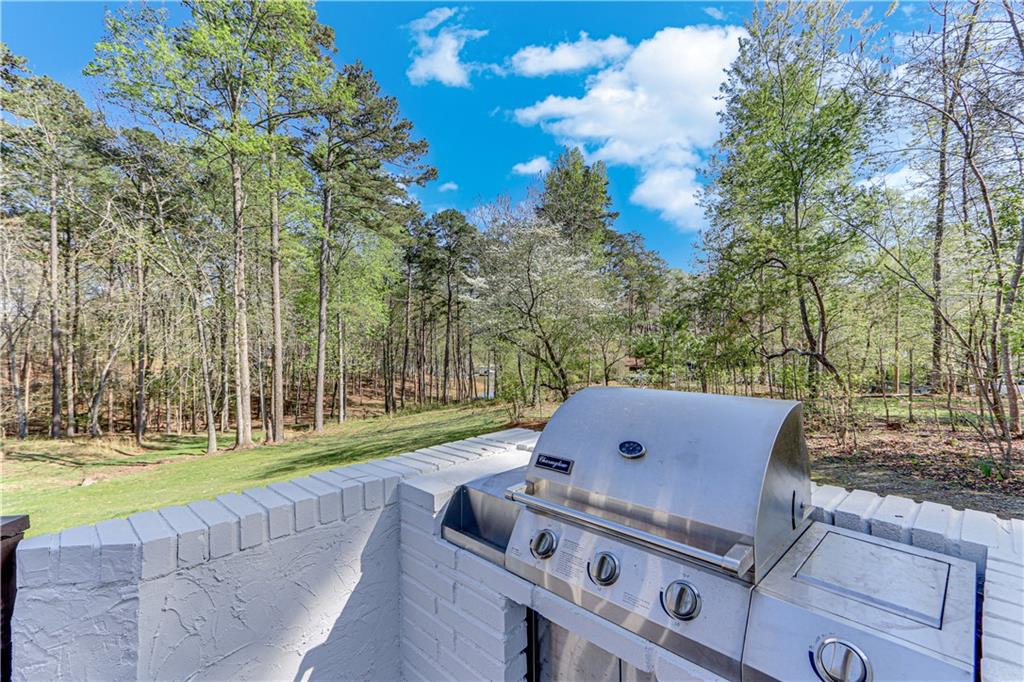 6948 Underwood Drive, Murrayville, Georgia image 30