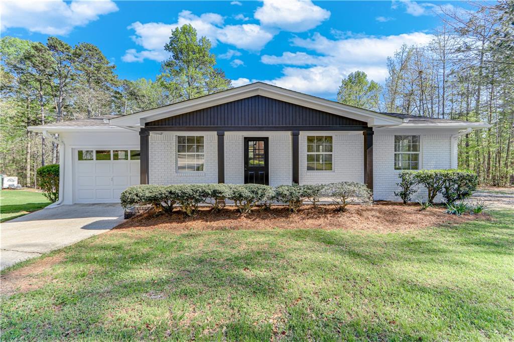 6948 Underwood Drive, Murrayville, Georgia image 5