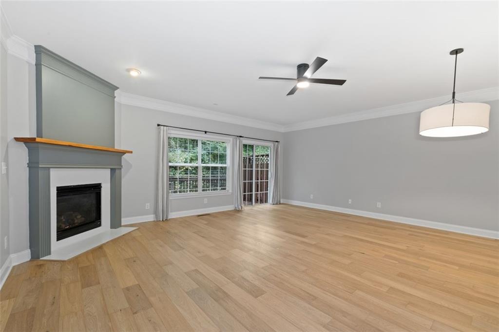 Cambridge Townhomes - Residential