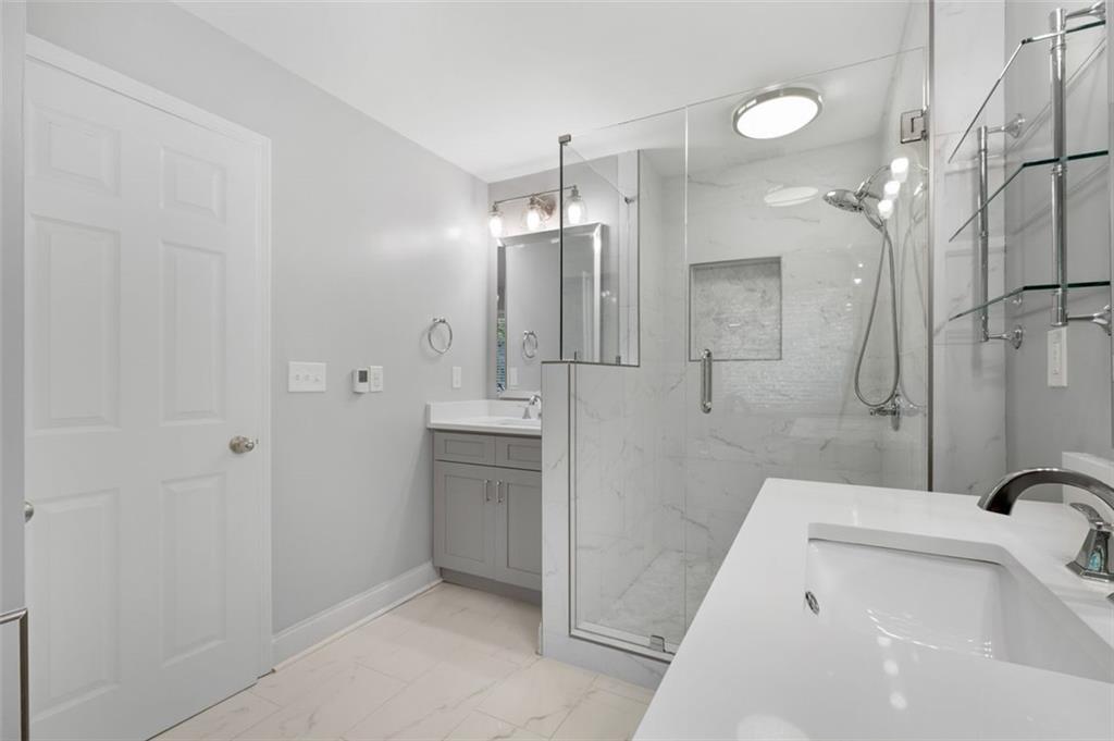 Cambridge Townhomes - Residential