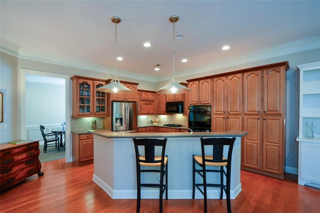 Soleil Laurel Canyon - Residential