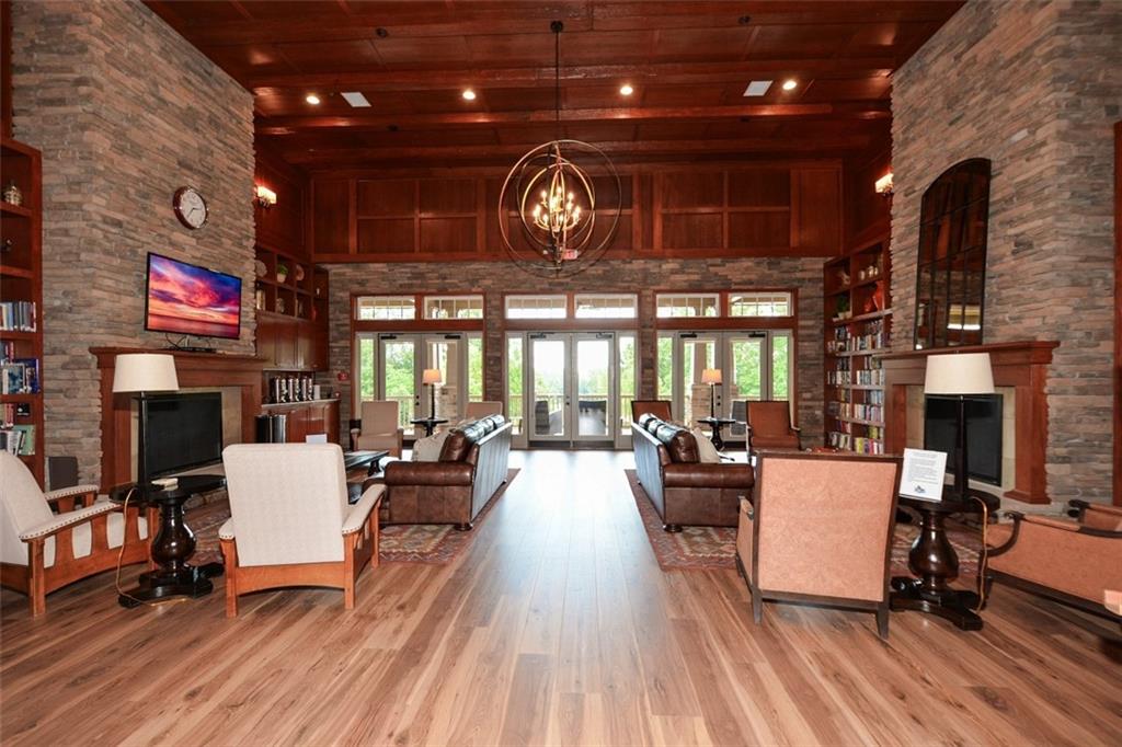 Soleil Laurel Canyon - Residential