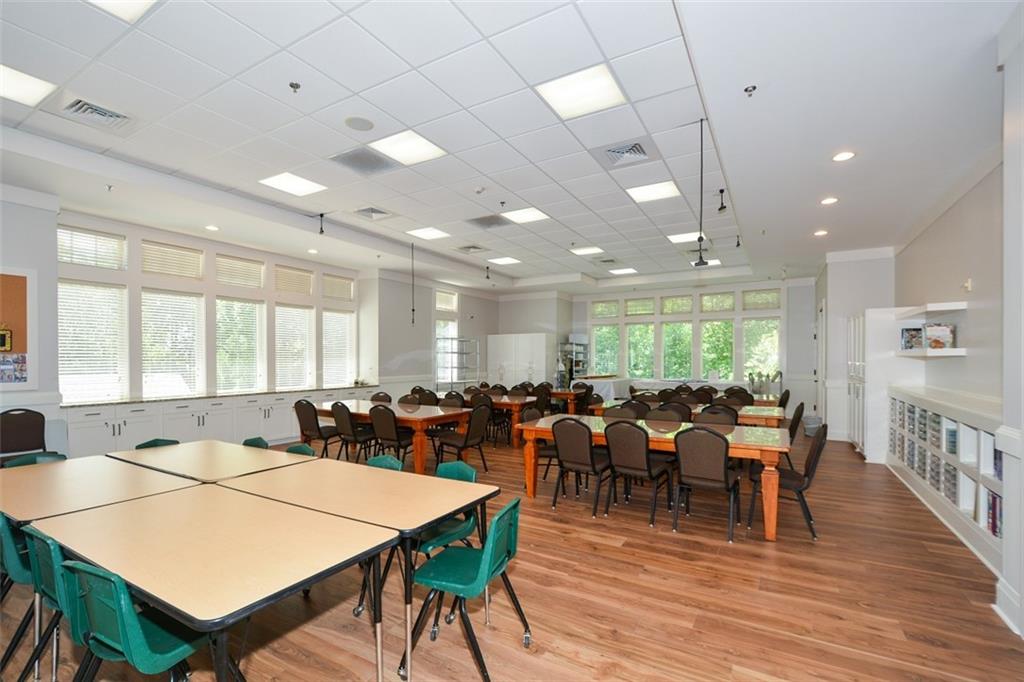 Soleil Laurel Canyon - Residential