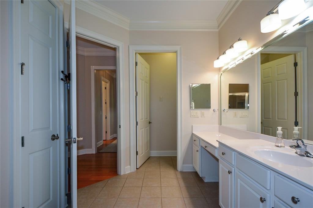 Soleil Laurel Canyon - Residential
