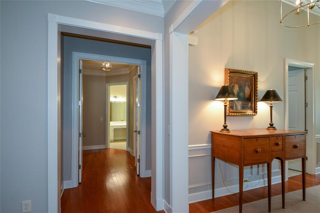 Soleil Laurel Canyon - Residential
