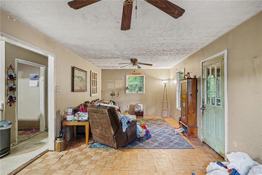 464 Azalea Drive