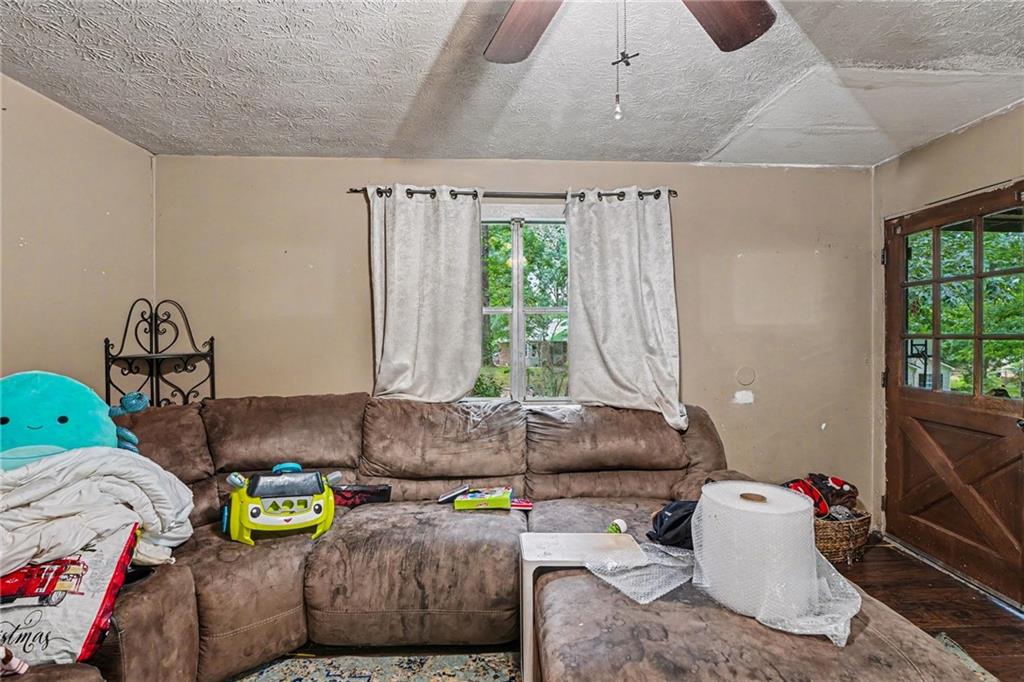 464 Azalea Drive