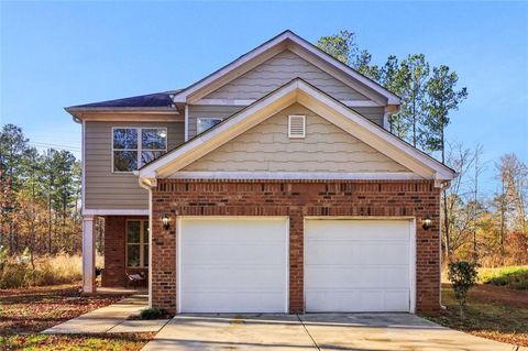 A home in Ellenwood