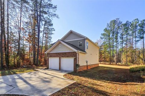 A home in Ellenwood