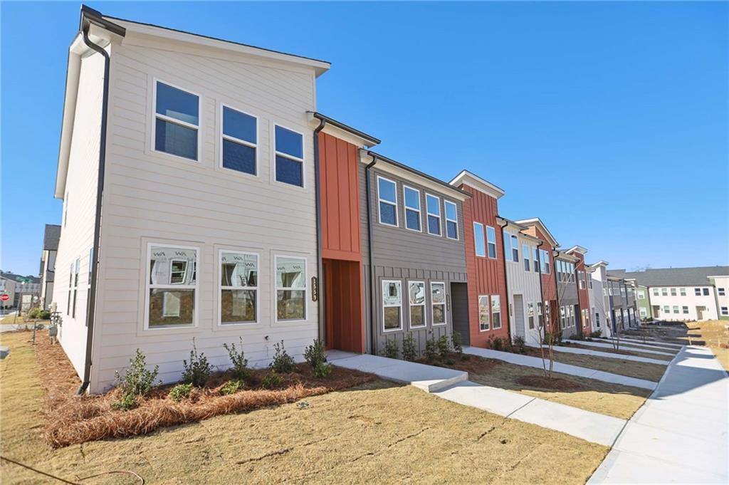 1563 Driggs Drive NW