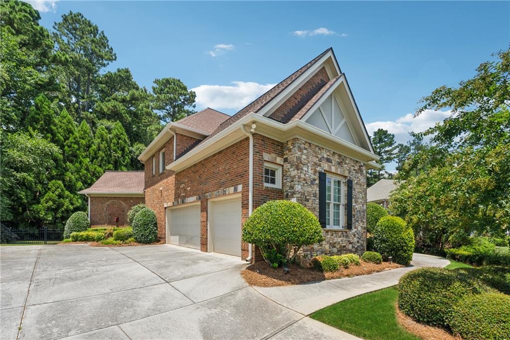 109 Rocky Point Court