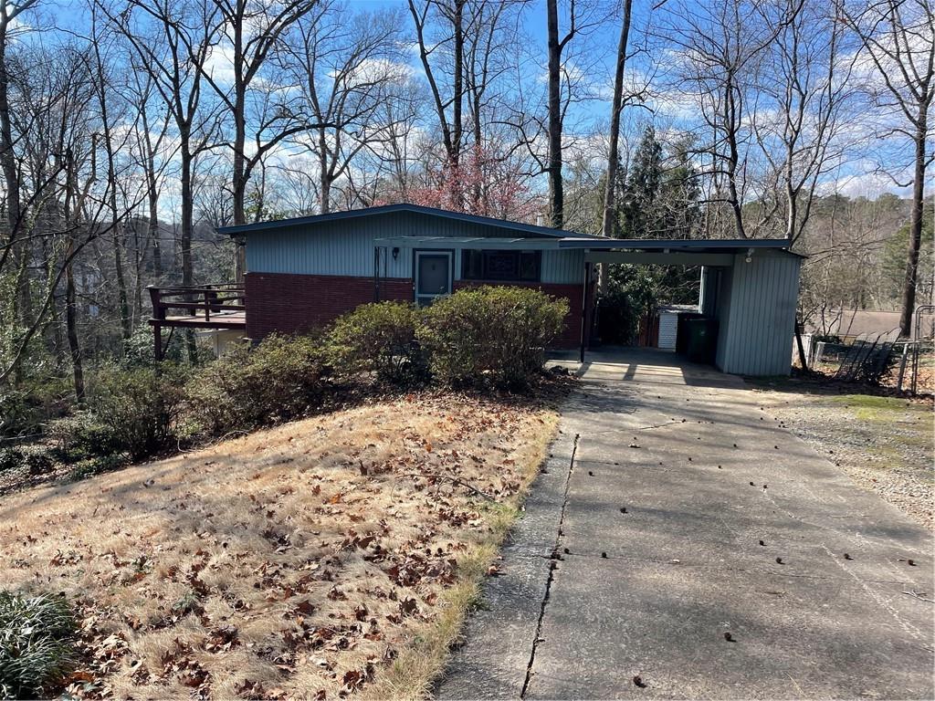 2506 Wawona Drive NE