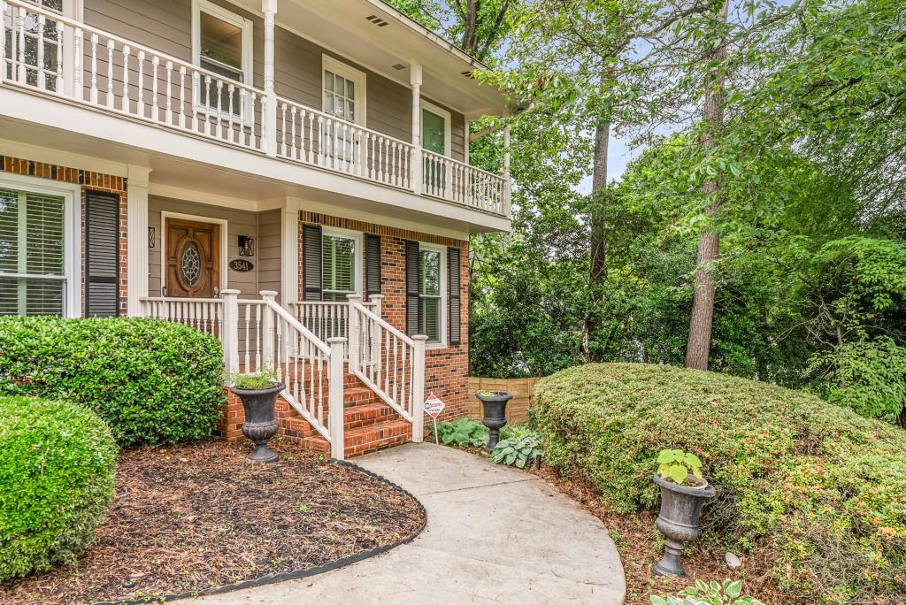 3541 Castlehill Court