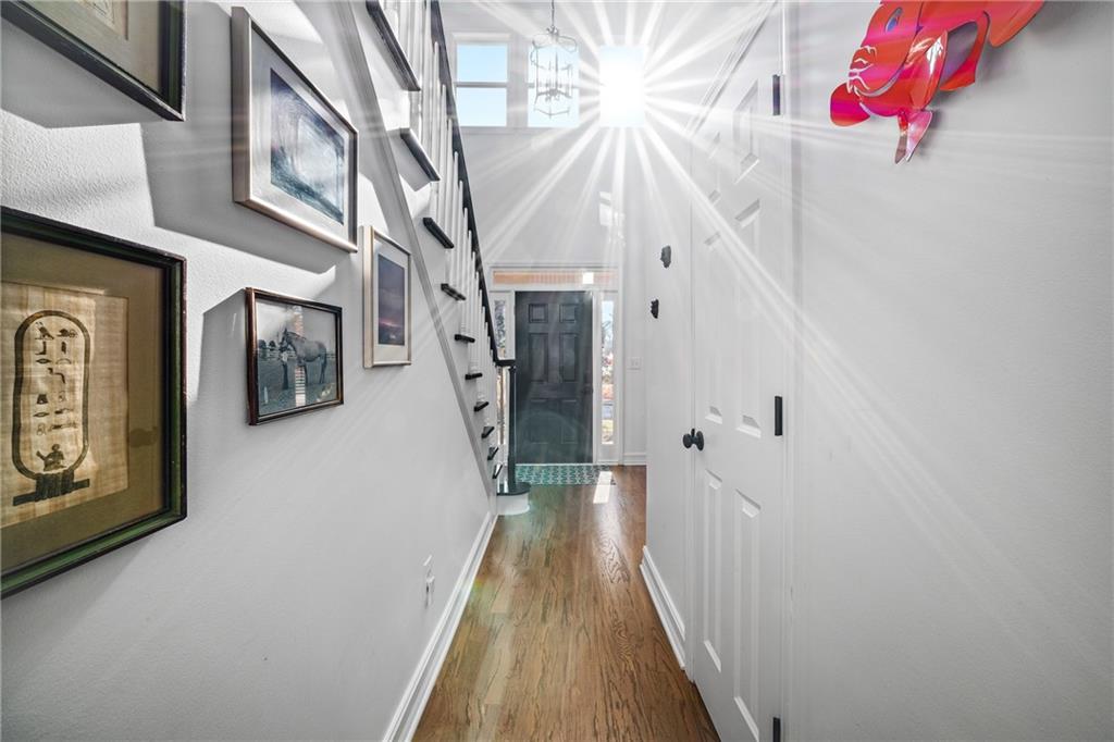 1355 East Gate Court SE