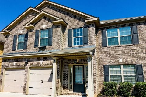 A home in Fairburn