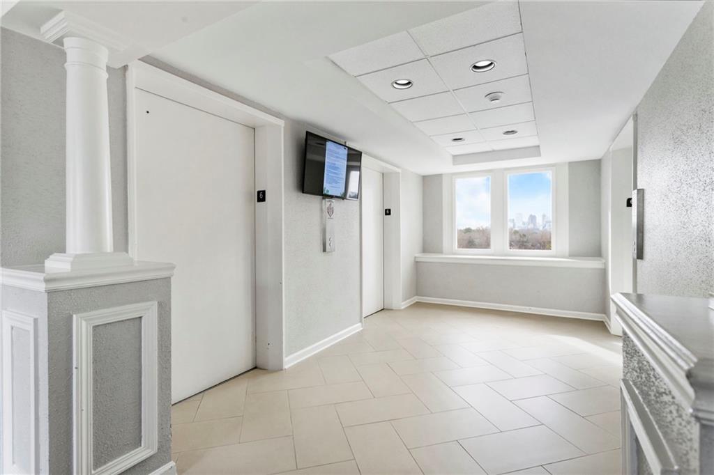 2479 Peachtree Road NE 217