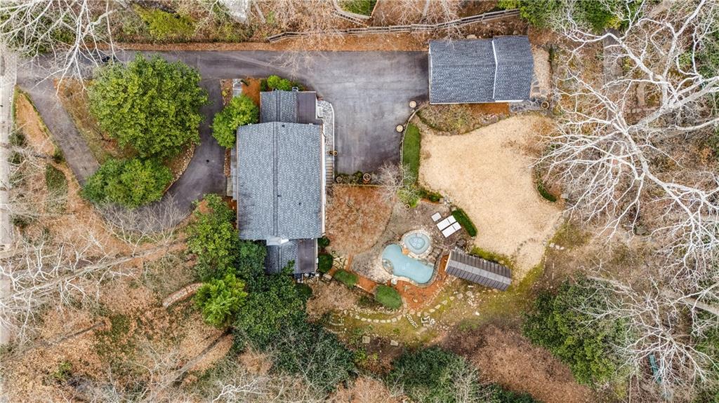 3905 Peachtree Dunwoody Road NE