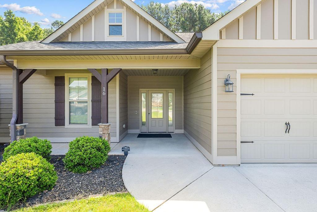16 Round Rock Circle NE