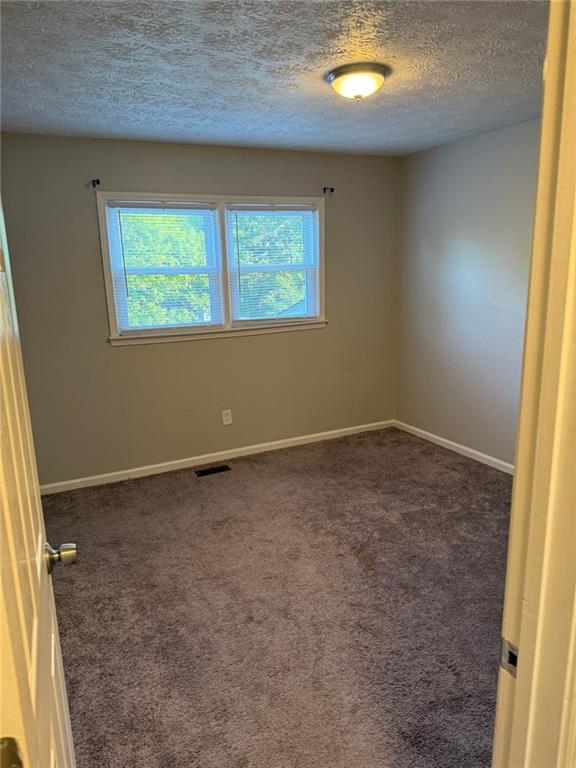3990 N Quail Drive, Douglasville, Georgia image 6