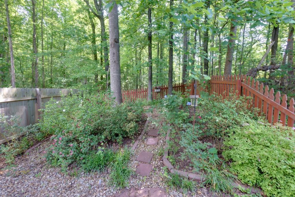 137 Venture Path, Hiram, Georgia image 24