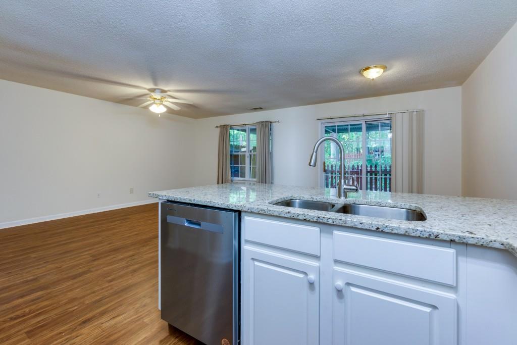 137 Venture Path, Hiram, Georgia image 12