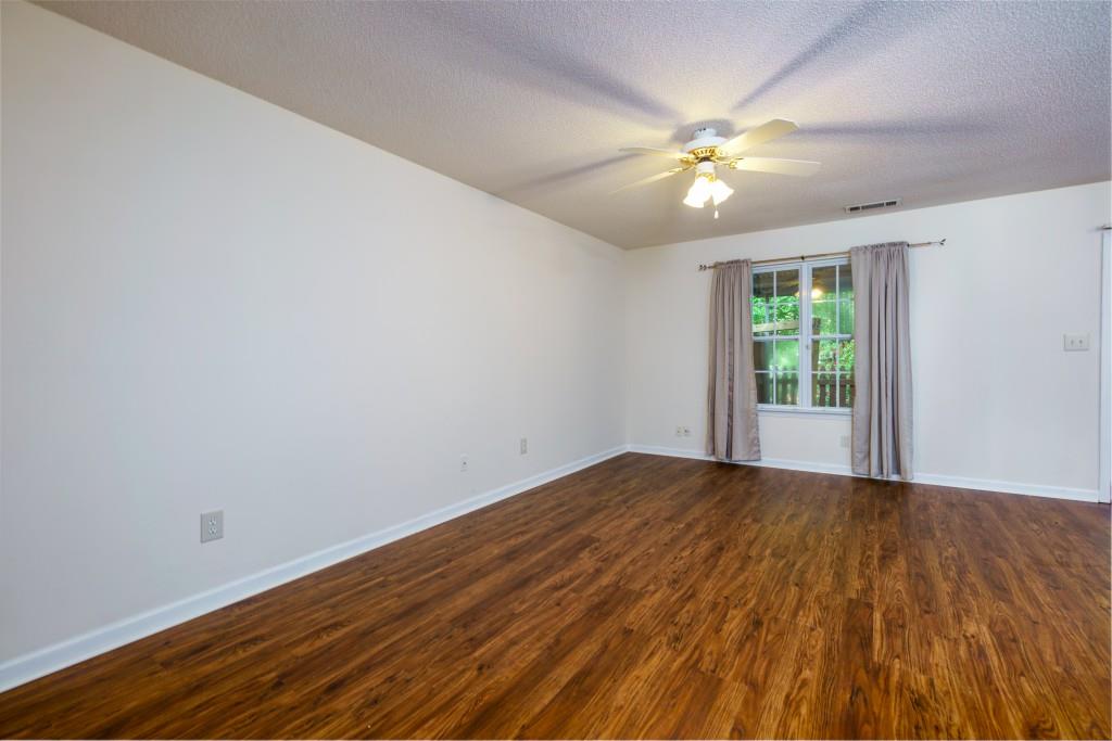 137 Venture Path, Hiram, Georgia image 5