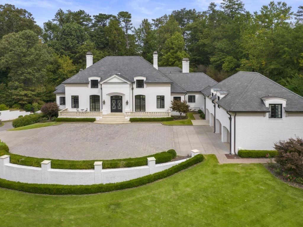 997 Davis Drive