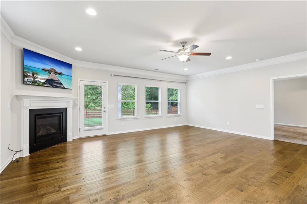 306 Lark Lane, Canton, Georgia image 4