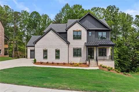 6132 Hutchins Drive Buford GA 30518
