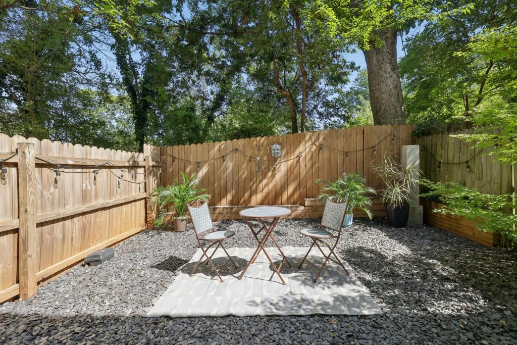 100 Moreland Avenue SE J