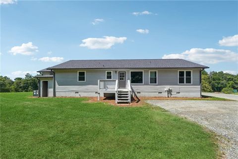 A home in Ball Ground