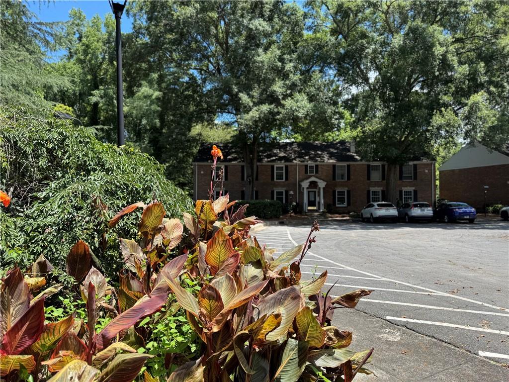 Raleigh Square - Residential