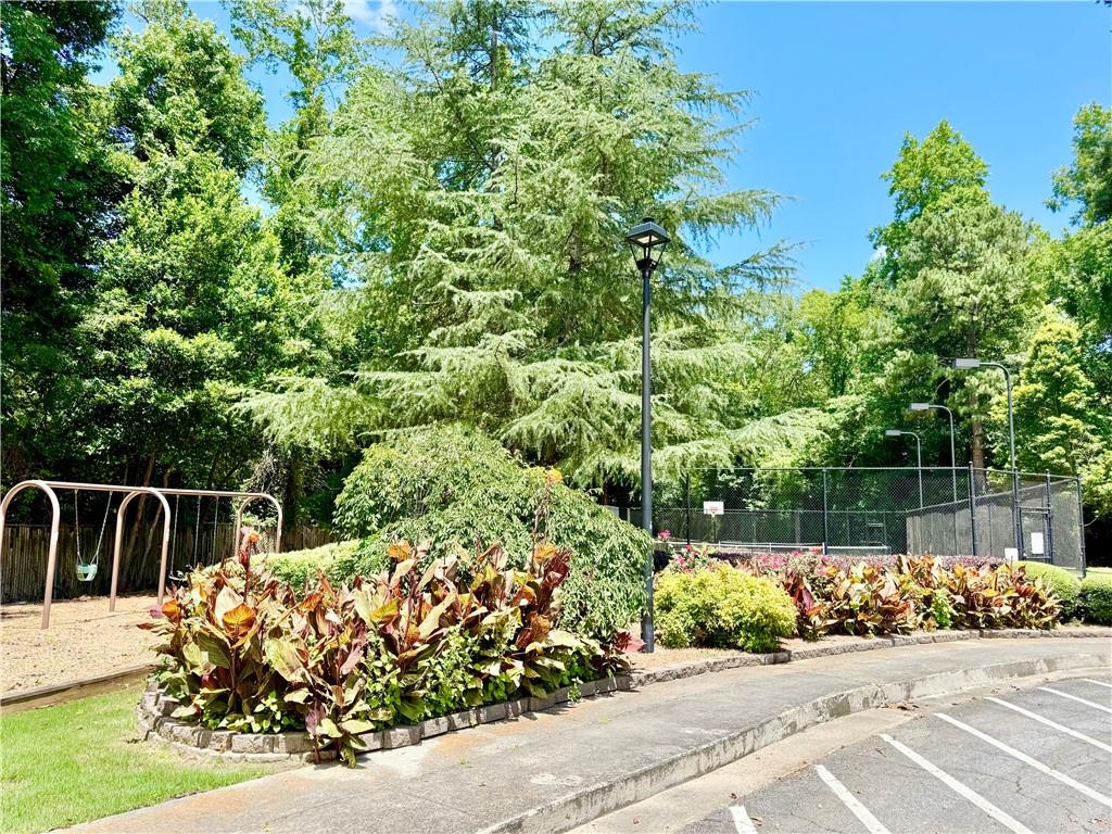 Raleigh Square - Residential