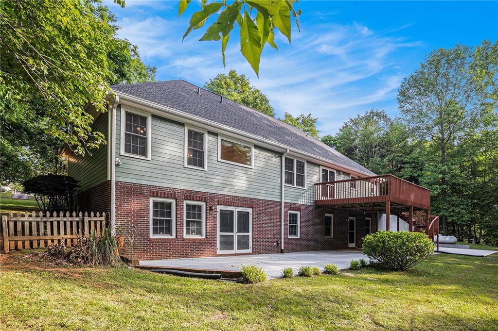 235 Deerfield Circle, Mount Airy, Georgia image 6