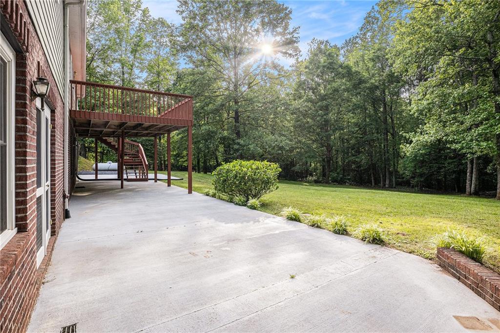 235 Deerfield Circle, Mount Airy, Georgia image 12