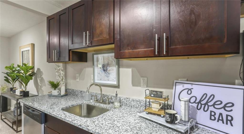 Park at Vinings - Residential Lease