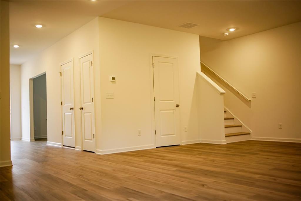 Jefferson Hills - Residential Lease