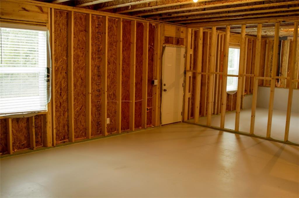 Jefferson Hills - Residential Lease