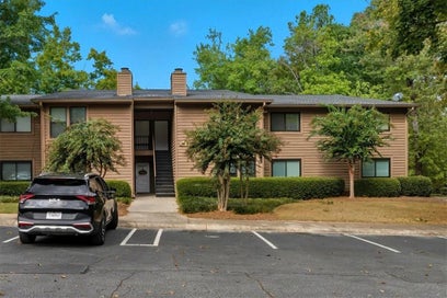 708 Parkaire Crossing Marietta GA 30068