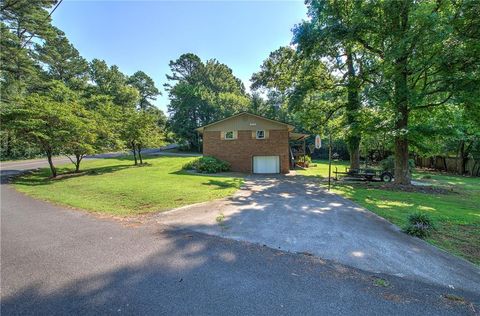 A home in Calhoun