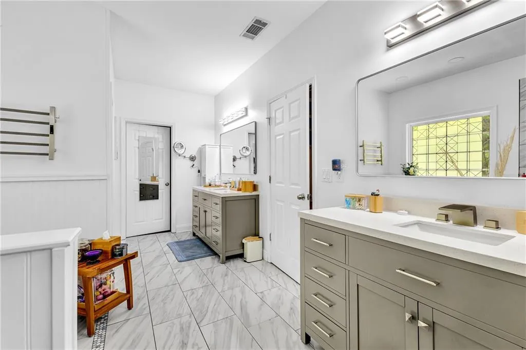 McDonough, Georgia 30252, United States, 4 Bedrooms Bedrooms, ,4 BathroomsBathrooms,Residential,Coming Soon,98499