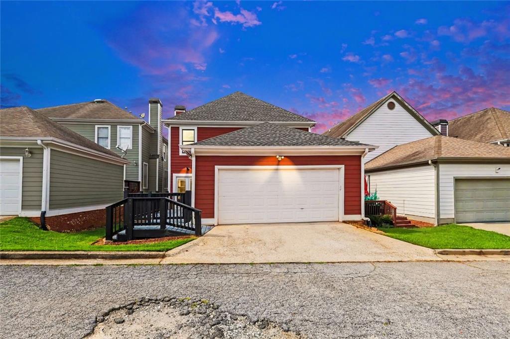 121 Fulton Way